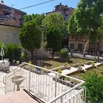 Domus Casa de hóspedes Cesena