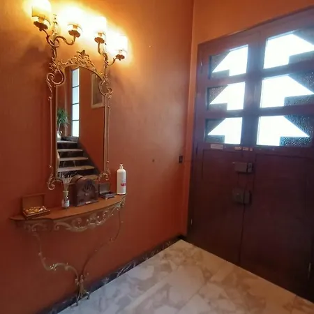 Domus Τσεζένα